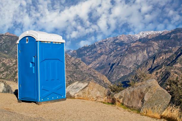 Best Restroom trailer rental cost  in Trenton, IL